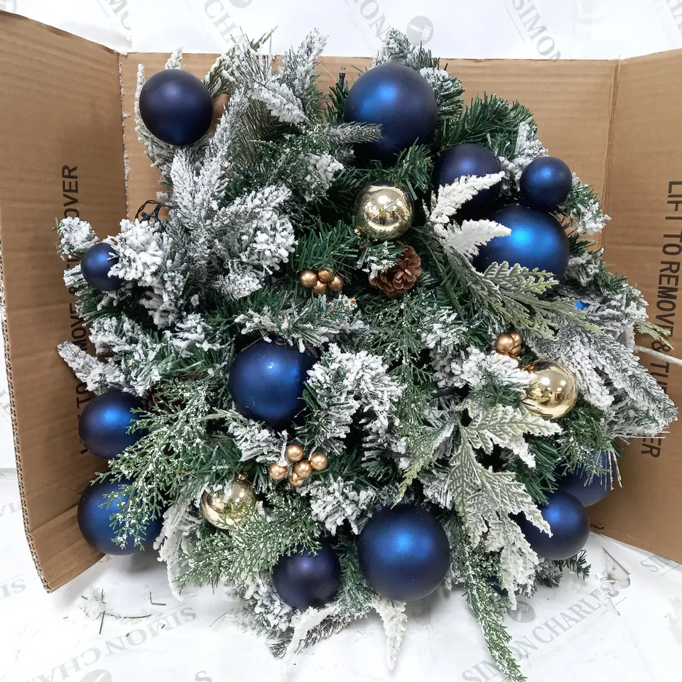 GLAM PRE-LIT CHRISTMAS WREATH-60CM