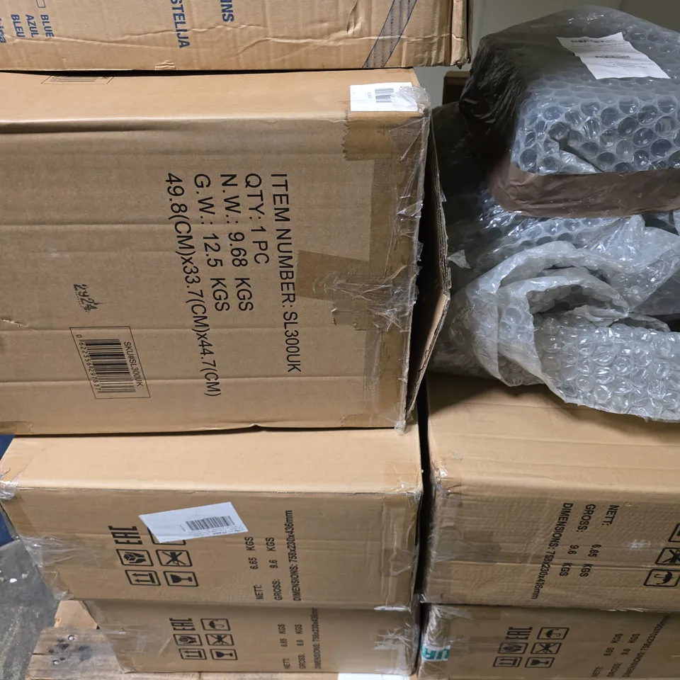 PALLET OF APPROXIMATELY 10 ASSORTED BROKEN LENCO TURN TABLES TO INCLUDE - LS-30BK , L-30WD ETC - COLLECTION ONLY
