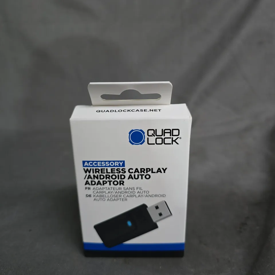 Quad Lock Wireless CarPlay / Android Auto Adaptor – Boxed