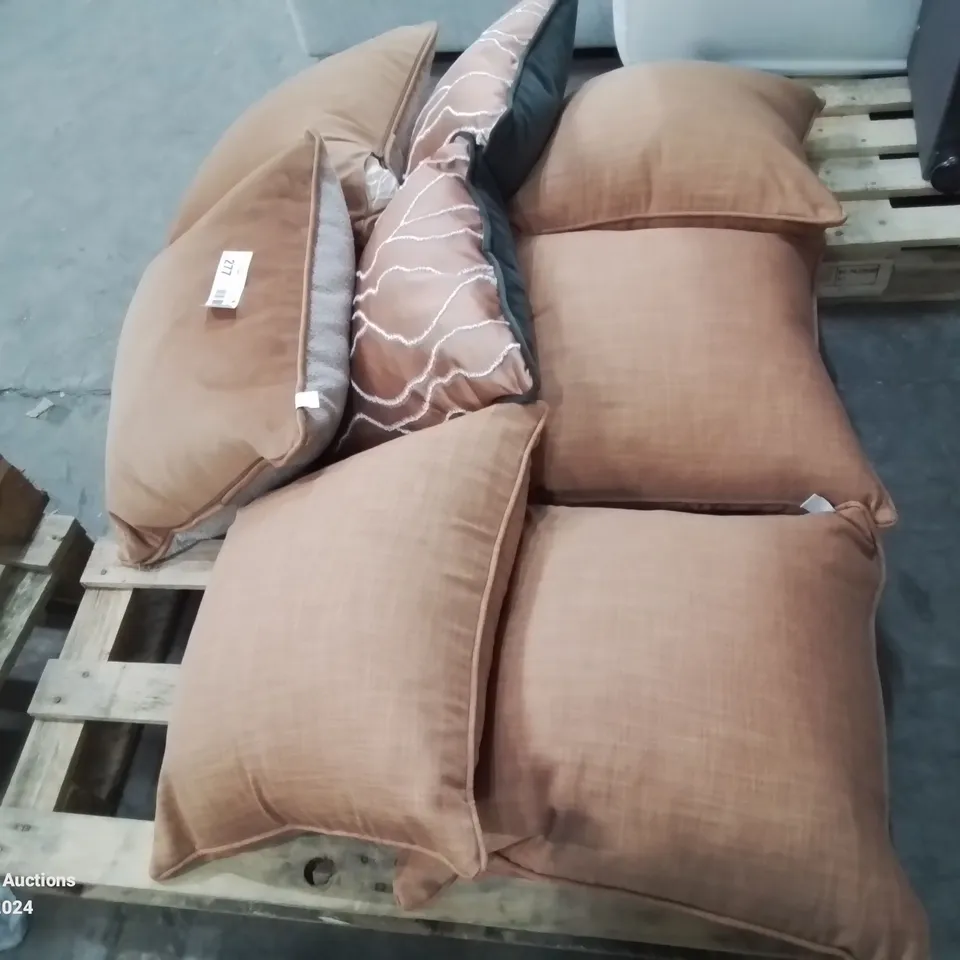 8 QUALITY EX-SHOWROOM CUSHIONS 