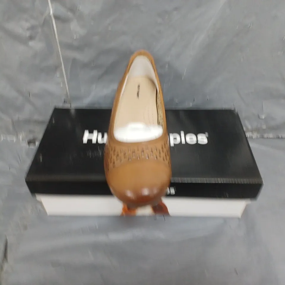 BOXED PAIR OF WOMENS HUSH PUPPIES LEAH BALLERINA SHOES SIZE 6