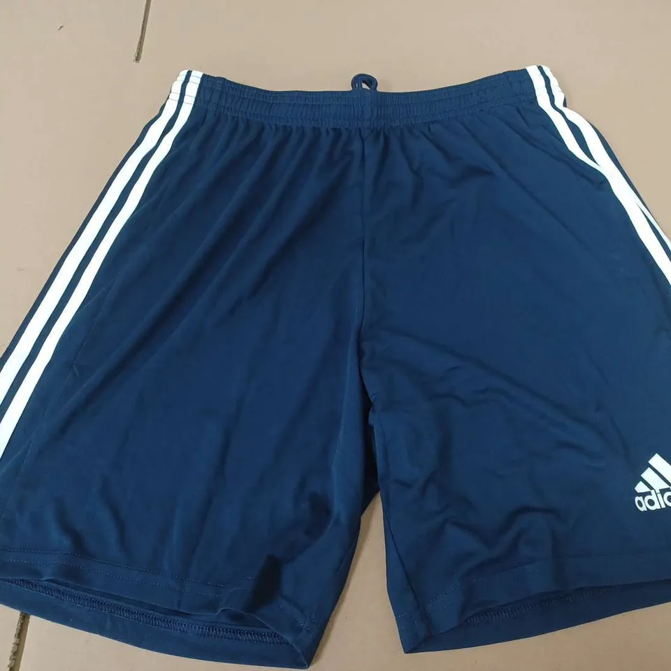 ADIDAS STRIPE SHORTS IN NAVY/WHITE - UK LARGE