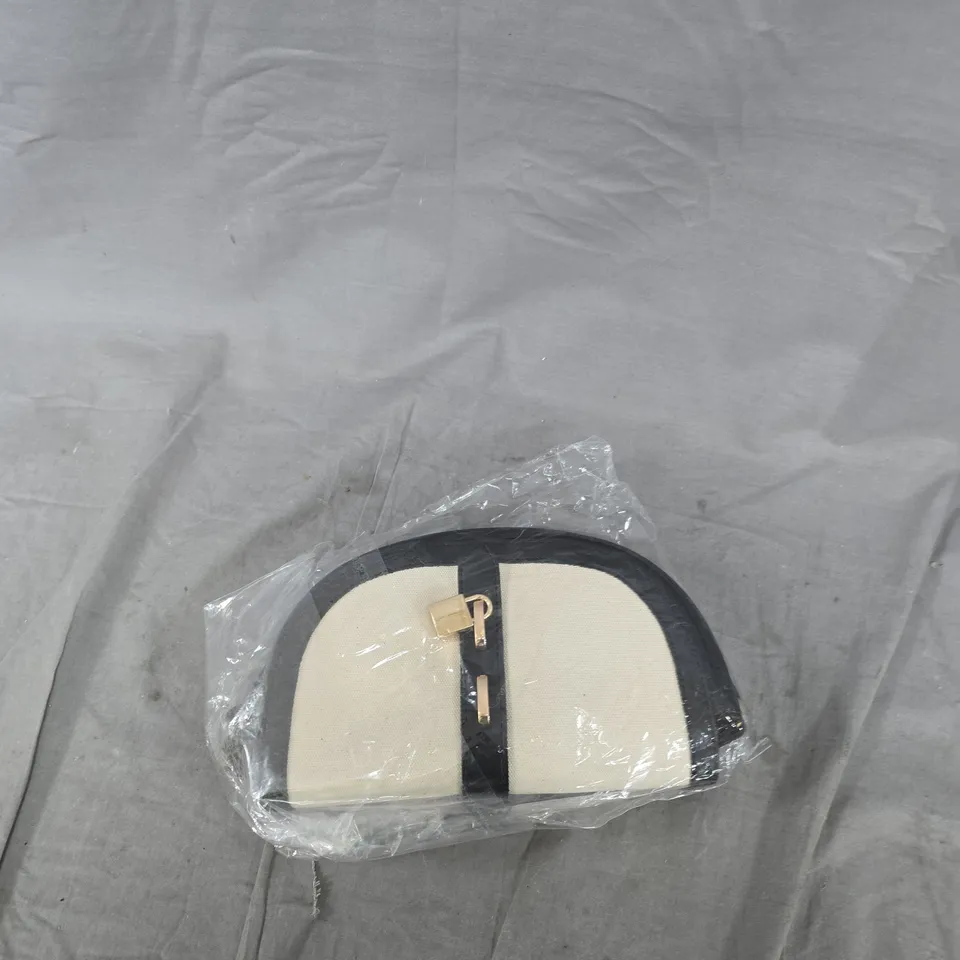 BOX OF APPROXIMATELY 25 CLOTHING ITEMS INCLUDING: POLO JOGGERS, POLO JUMPER AND SMALL PURSE