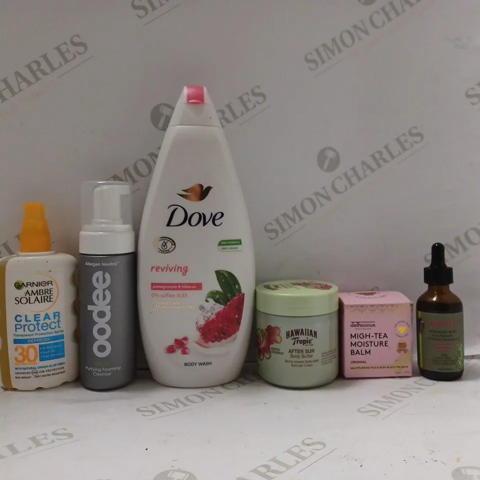 BOX OF APPROX 20 ASSORTED HEALTH AND BEAUTY ITEMS TO INCLUDE - DOVE REVIVNG BODY WASH - HAWAIIAN TROPIC AFTER SUN - GARNIER AMBRE SOLAIRE CLEAR PROTECT SPF 30 ECT