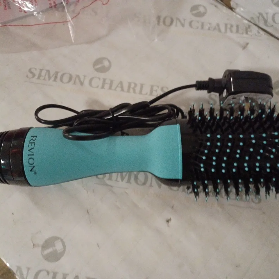REVLON SALON HAIR DRYER AND VOLUMISER - MINT RRP £59.99