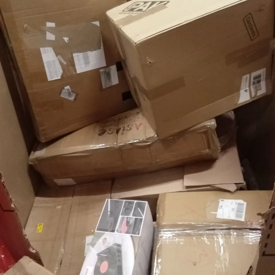 PALLET OF ASSORTED HOUSEHOLD GOODS AND PRODUCTS TO INCLUDE; WET FOOD FEEDER, 3D PRINTER, ESPRESSO MACHINE, SHELVES ETC