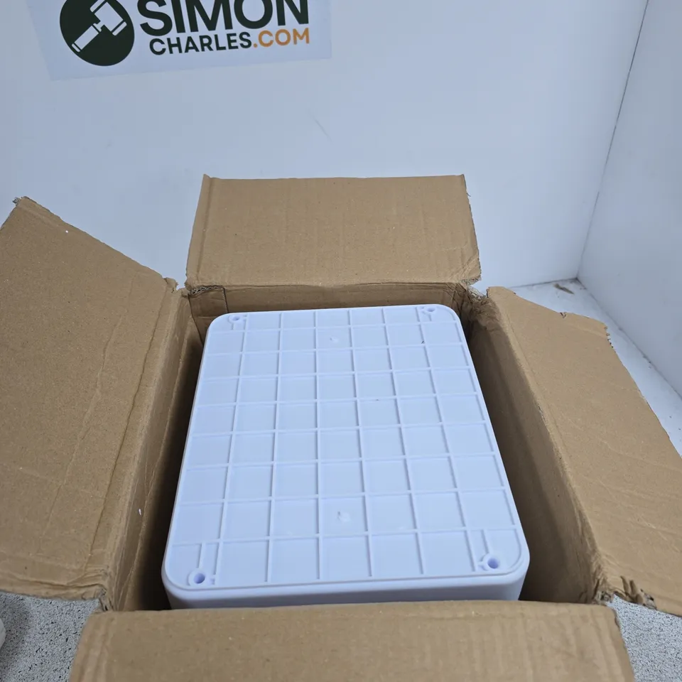 WHITE AIR COOLER BOXED