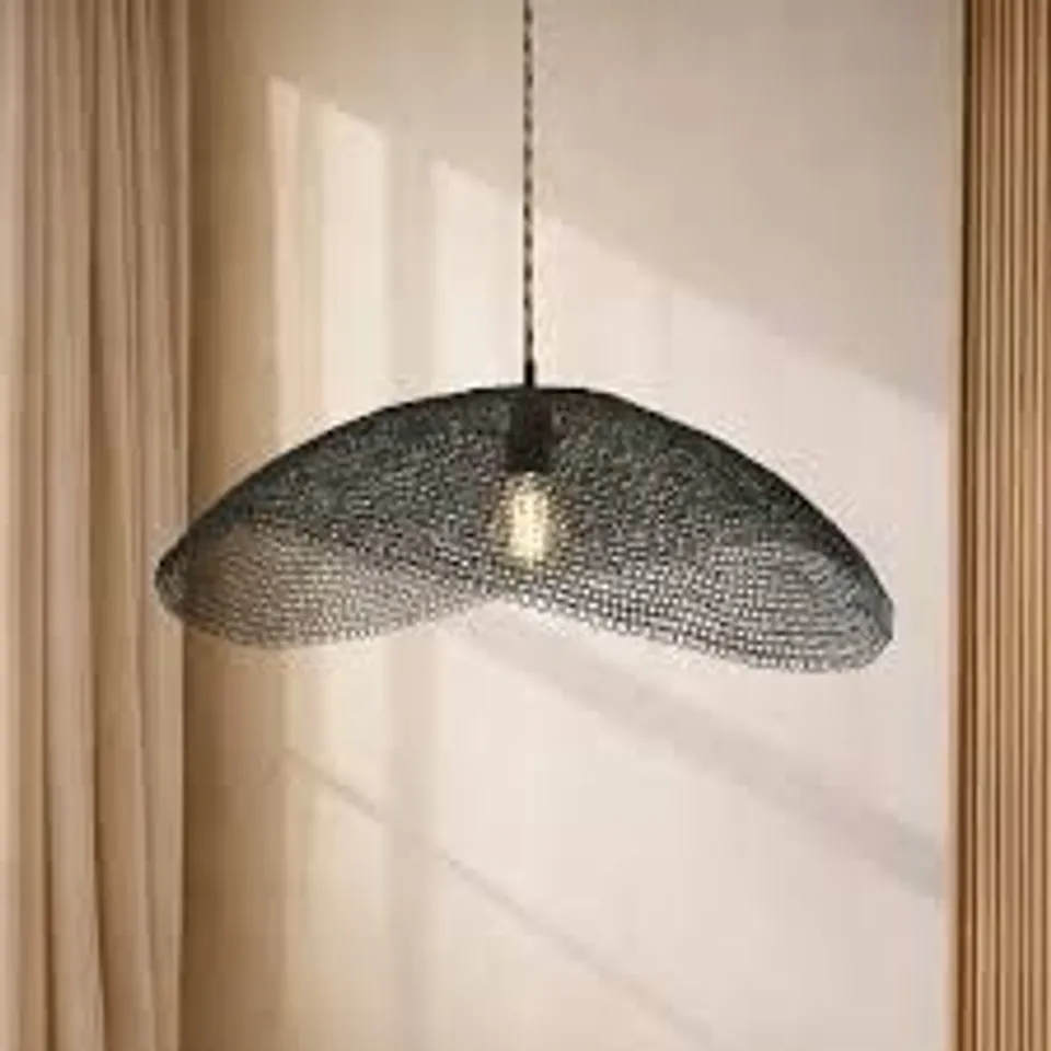 BOXED MARLO EASY FIT PENDANT SHADE