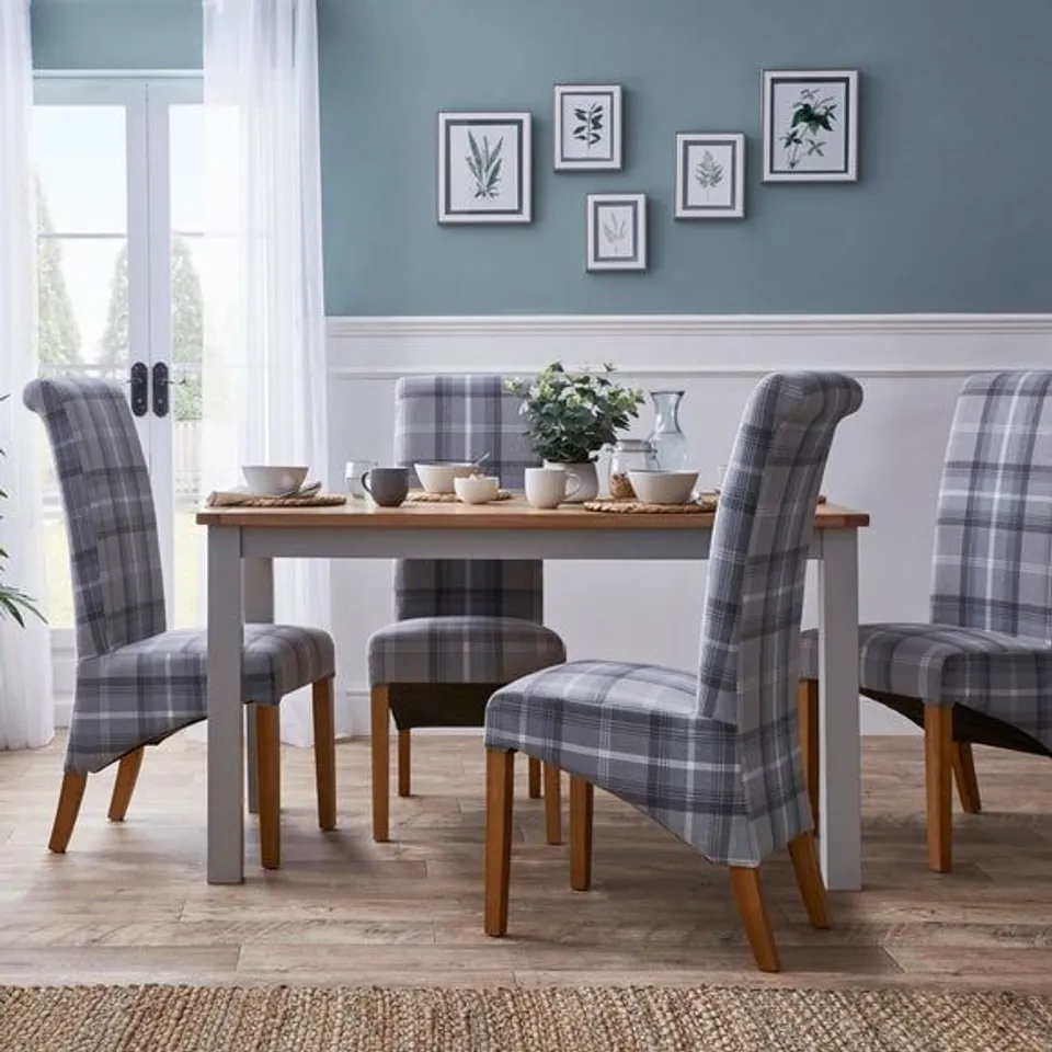 BOXED BROMLEY 4 SEATER RECTANGULAR DINING TABLE, GREY/PINE (1 BOX)