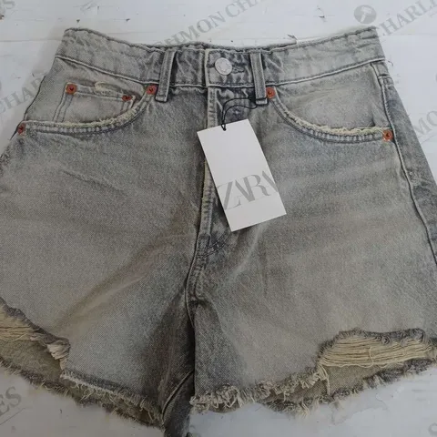 ZARA HIGH RISE SHORTS IN LIGHT GREY - UK 8 