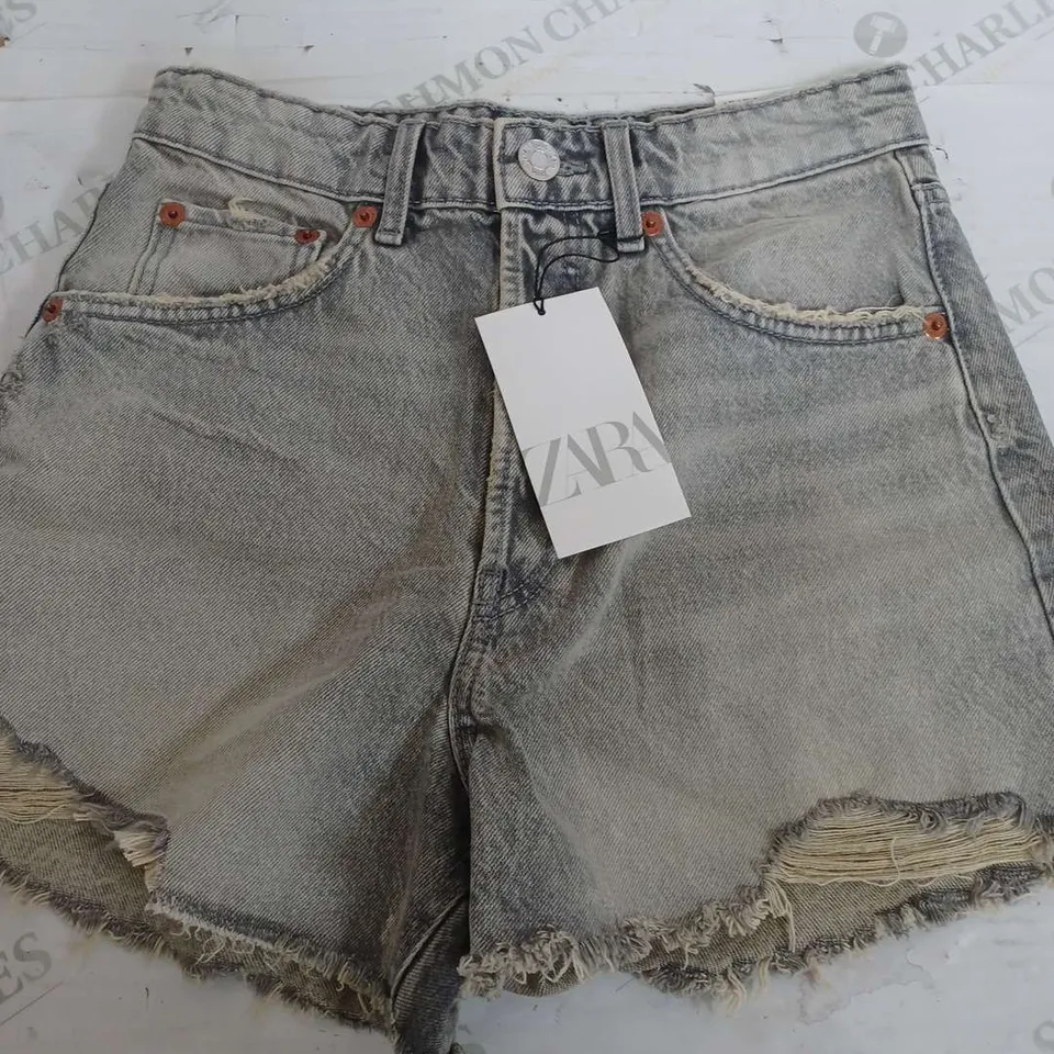 ZARA HIGH RISE SHORTS IN LIGHT GREY - UK 8