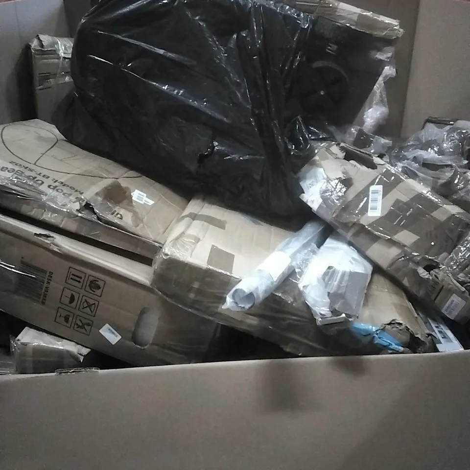 A PALLET CONTAINING ASSORTED HOUSEHOLD GOODS AND PRODUCTS TO INCLUDE; POP UP TENT, DESK, BOXED FURNITURE ETC
