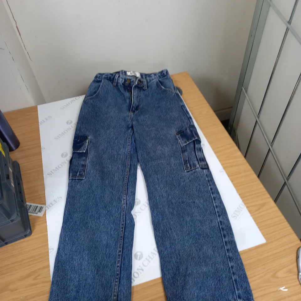 WOMENS SONICE JEANS SIZE LARGE 