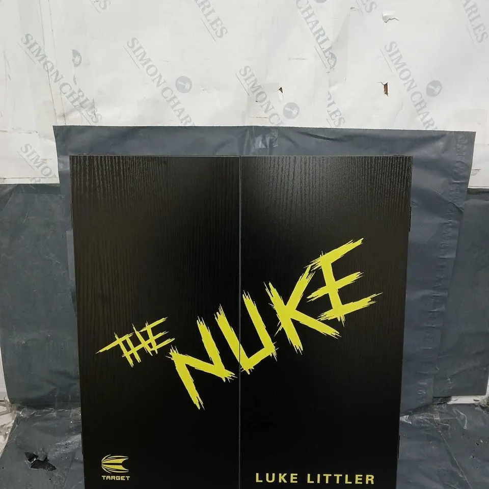 LUKE THE NUKE SEALED DARTBOARD - COMES WITH OFFICIAL DARTS