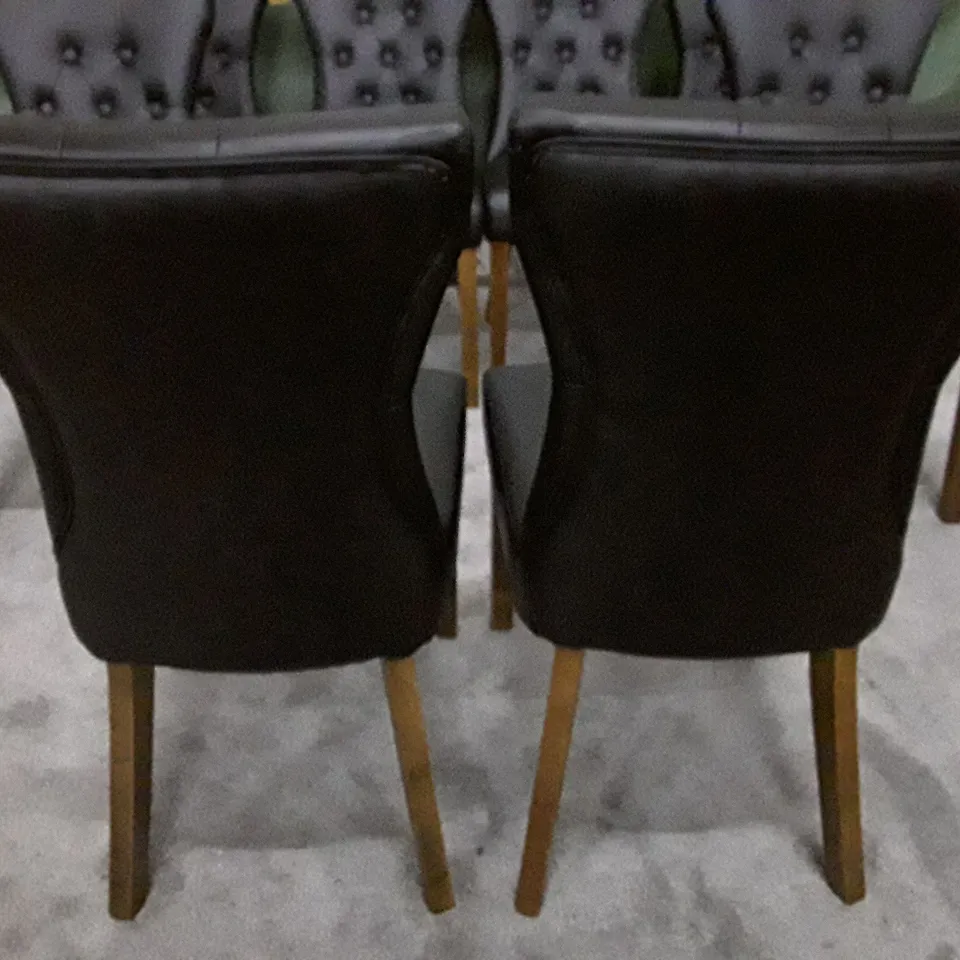 SET OF 8 DESIGNER BEWLEY BLACK LEATHER BUTTON BACK DINING CHAIRS WITH DARK LEGS