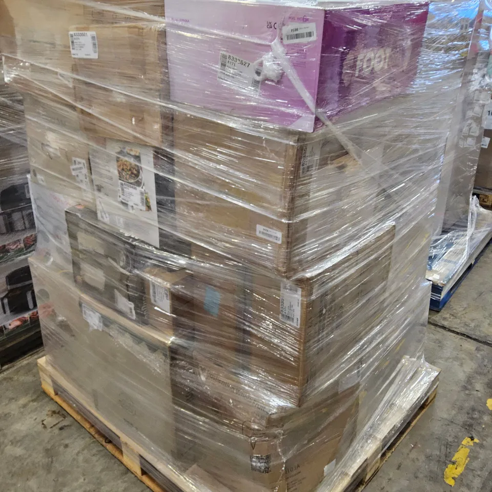 PALLET OF APPROXIMATELY 35 UNPROCESSED RAW RETURN HOUSEHOLD AND ELECTRICAL GOODS TO INCLUDE;