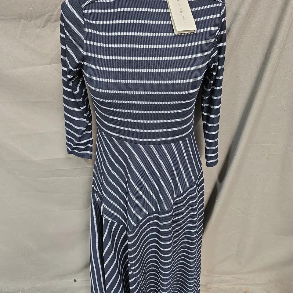 MINT VELVET STRIPE JERSEY MIDI DRESS IN NAVY SIZE S