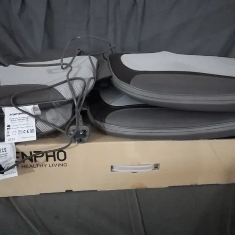 BOX OF THREE MASSAGERS