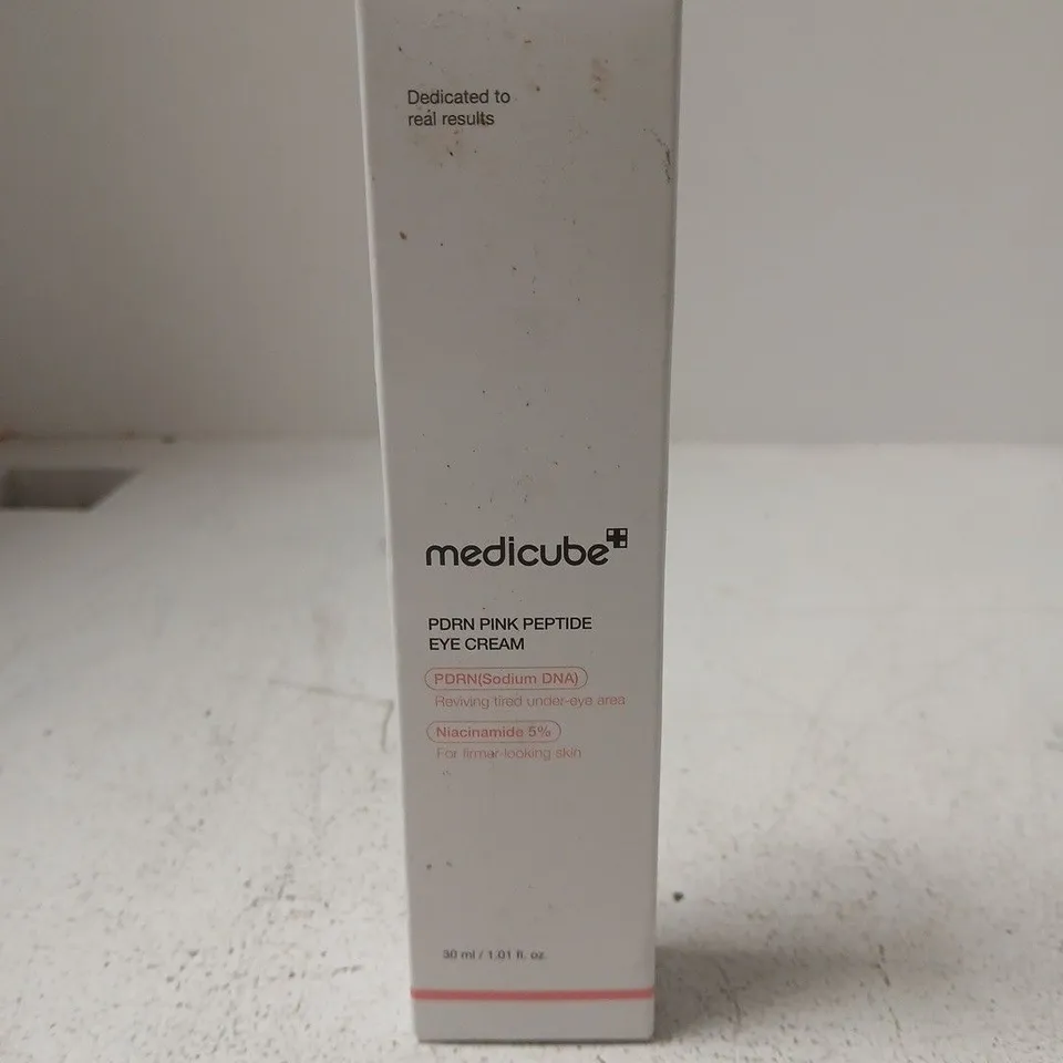 MEDICUBE PDRN PINK PEPTIDE EYE CREAM – 30 ML