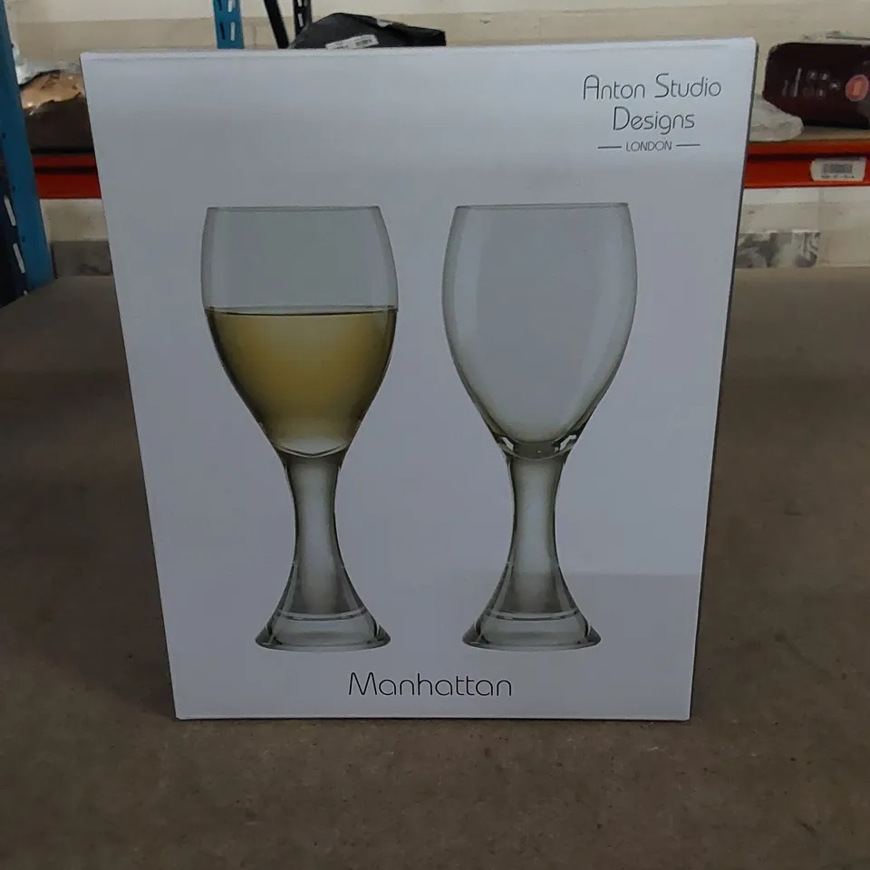 BOXED THE DRH COLLECTION 2-PIECE GLASSES 