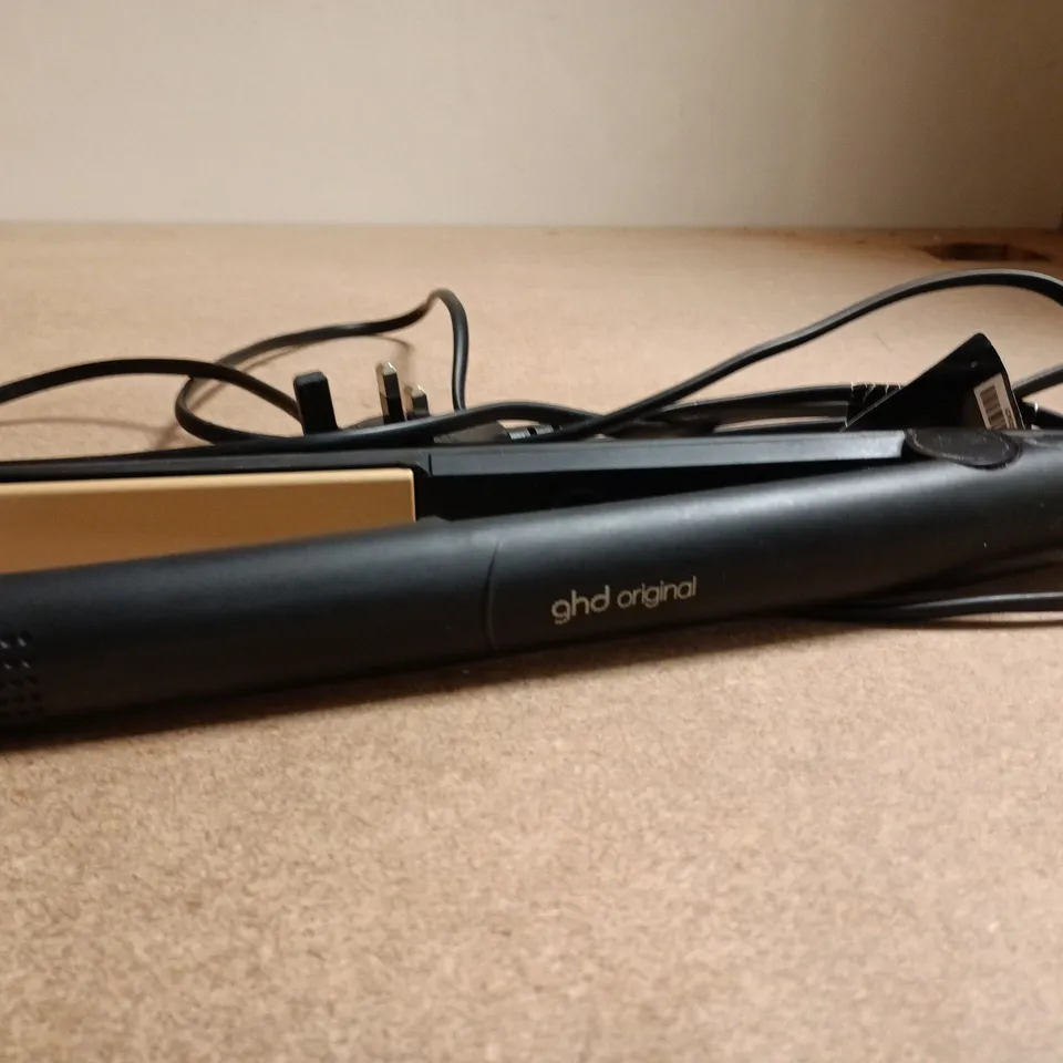 GHD ORIGINAL HAIR STRAIGHTENER – BLACK