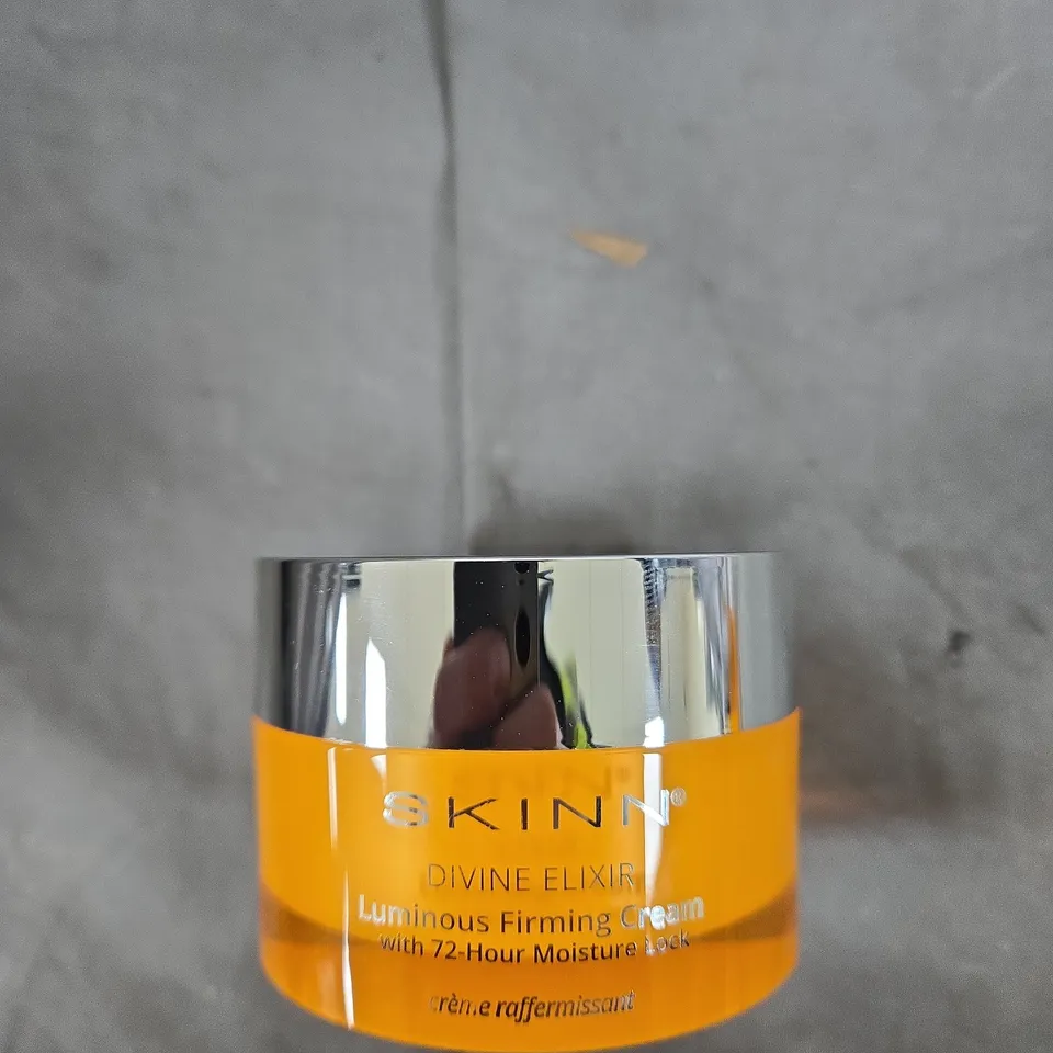 SKINN DIVINE ELIXIR LUMINOUS FIRMING CREAM – 72-HOUR MOISTURE LOCK 50ML