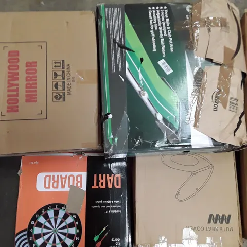 PALLET TO CONTAIN AN ASSORTMENT OF HOUSEHOLD ITEMS TO INCLUDE DART BOARD, TOILET SEATS, MIRRORS AND GOLF PUTTING MAT ECT