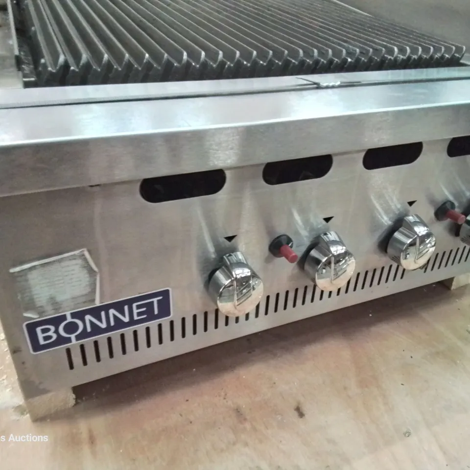 BONNET BCB600 CHARGRILL - NATURAL GAS MODEL