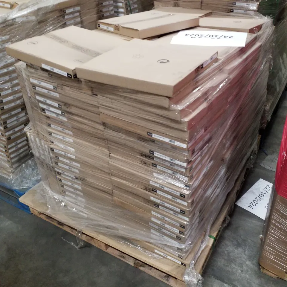 PALLET CONTAINING APPROXIMATELY 150 BOXED CURVED UNIVERSAL TRIMS