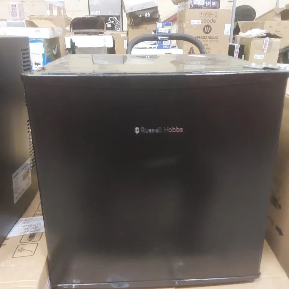 RUSSELL HOBBS TABLE TOP RHTTFZ0E1B UNDER COUNTER FREEZER - BLACK