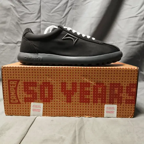 BOXED PAIR OF CAMPER SHOES IN DARK GREY SIZE EU 40
