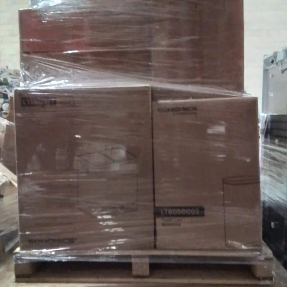 PALLET OF ASSORTED HOUSEHOLD GOODS AND PRODUCTS TO INCLUDE;TRASH CAN,CLOTHES DRYING RACK,TRASH CAN