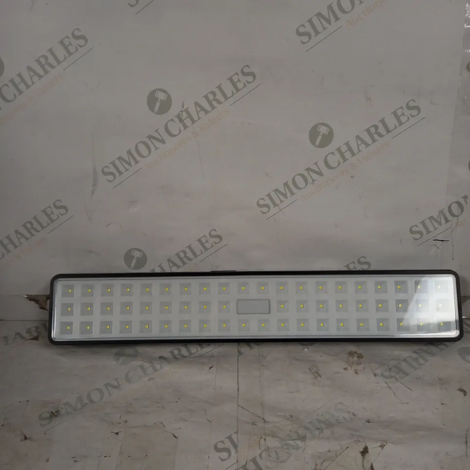 BELL+HOWELL LIGHT BAR