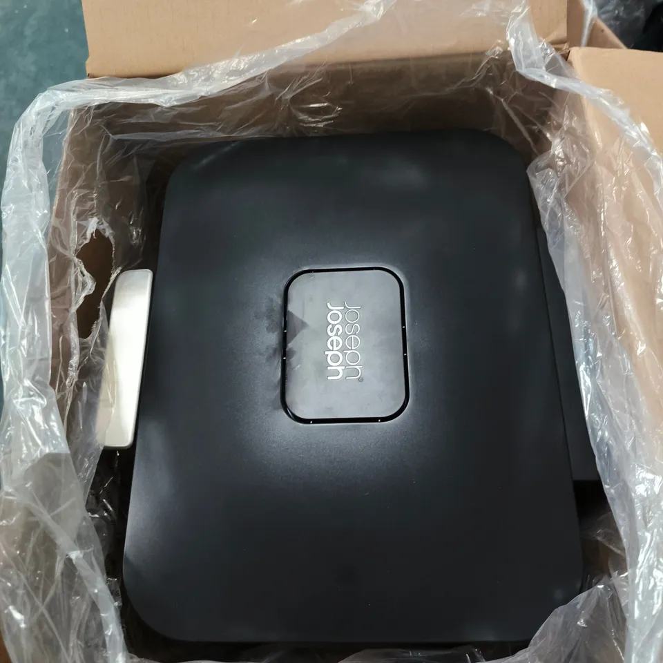 TOTEM MAX 60 LITRE BIN RRP £185