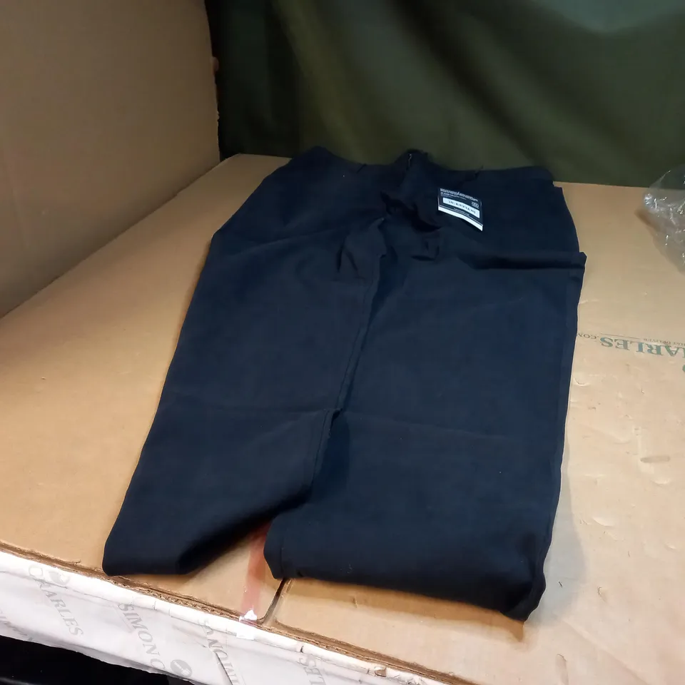 PAIR OF BLACK KOERNER TROUSERS 36W
