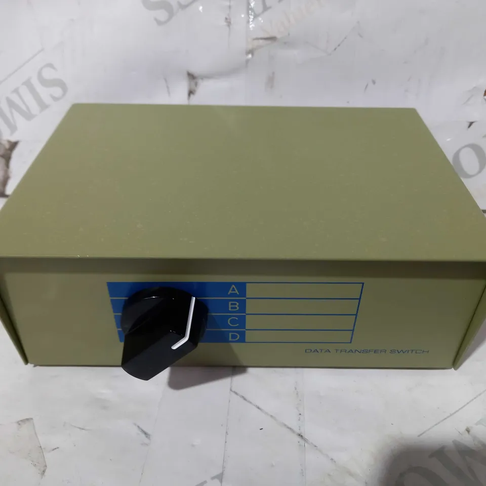 HIGH QUALITY DATA TRANSFER MAUAL SWITCH BOX