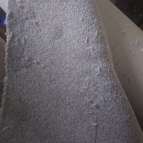 ROLL OF QUALITY ADDICTION 233 SAND CARPET APPROXIMATELY 4X4M