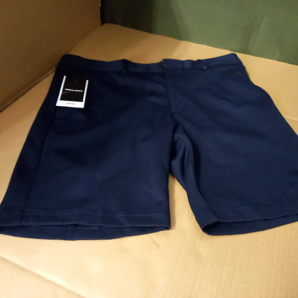 PAIR OF JACK JONES NAVY BLUE CHINO SHORTS EU SIZE M