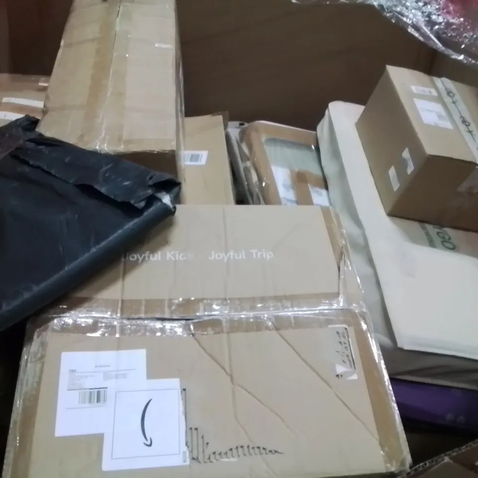 PALLET OF ASSORTED HOUSEHOLD GOODS AND PRODUCTS TO INCLUDE;WATER SPRAY MOP,STEAM CLEANER,BABY HIGH CHAIR 