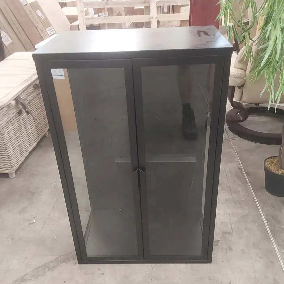 PELICO DISPLAY CABINET COLOUR: BLACK