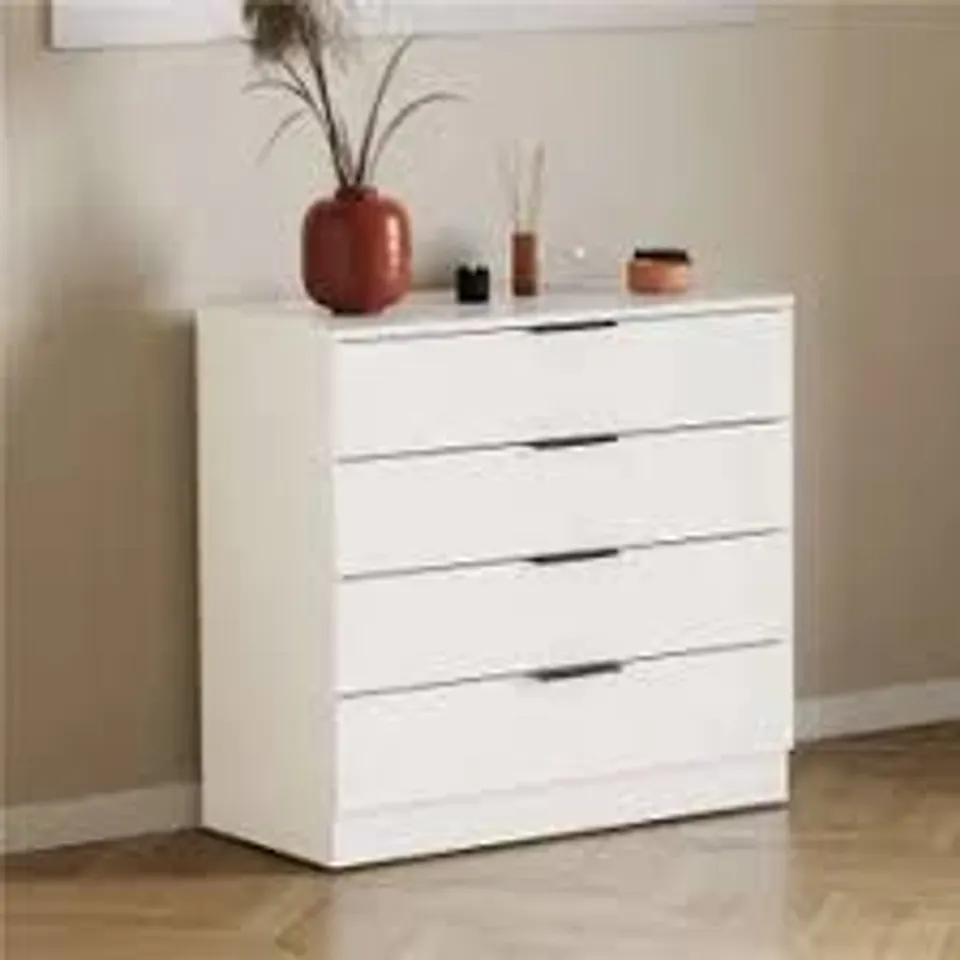 BOXED TREGA 4 DRAWER CHEST - WHITE (1 BOX)