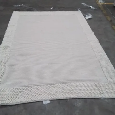 QUALITY DESIGNER AREA RUG - APPROXIMATELY 230X170CM