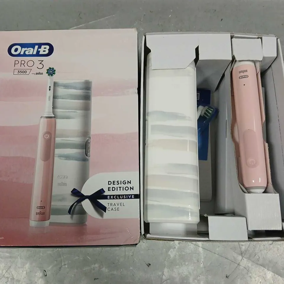 BOXED ORAL-B PRO 3 3500 ELECTRIC TOOTHBRUSH - PINK