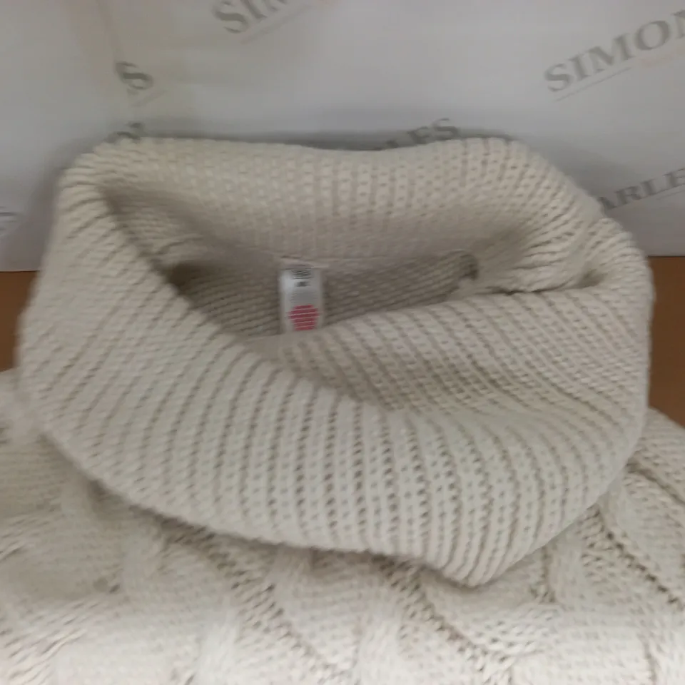 F&F CABLE KNIT ROLL NECK PONCHO - M/L