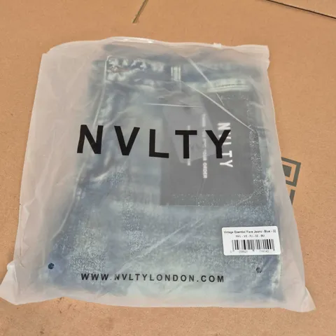 NVLTY LONDON VINTAGE ESSENTIAL FLARE JEANS – BLUE, UK 12