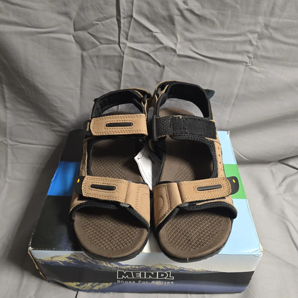 BOXED PAIR OF MEINDL CAPRI SANDALS - UK SIZE 40