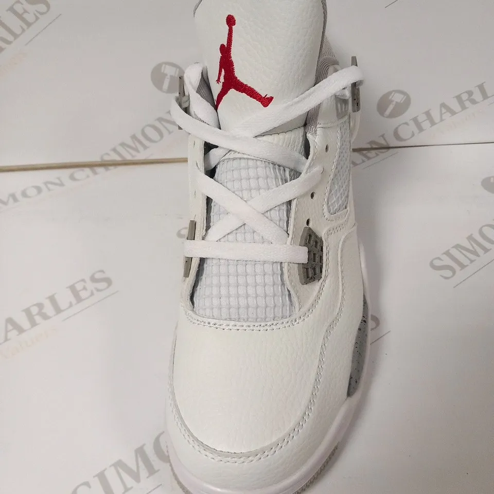 NIKE AIR JORDAN SIZE 5.5