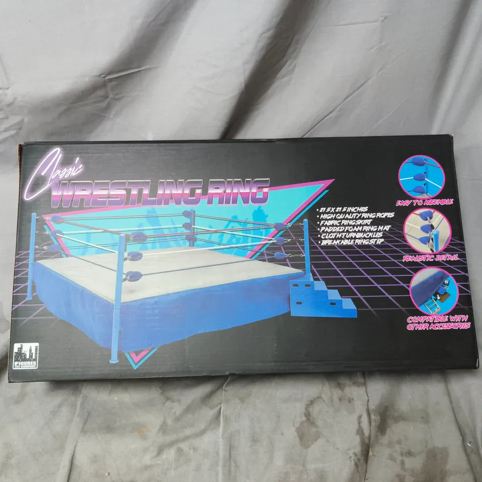 CLASSIC WRESTLING RING PLAYSET – BOXED TOY