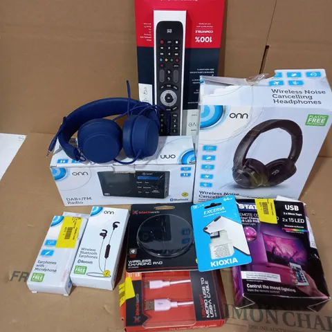 LOT OF APPROX. 10 X ITEMS TO INCLUDE ONN WIRELESS NOISE CANCELLING HEADPHONES, ONN DAB+/FM RADIO, BLACKWEB WIRELESS CHARGING PAD, ETC.