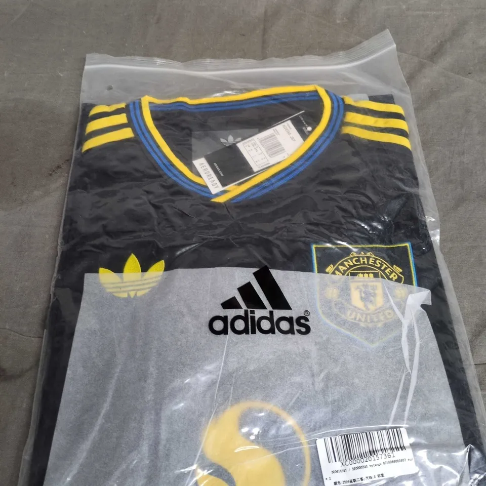 BAGGED MANCHESTER UNITED FC AWAY JERSEY - SIZE S